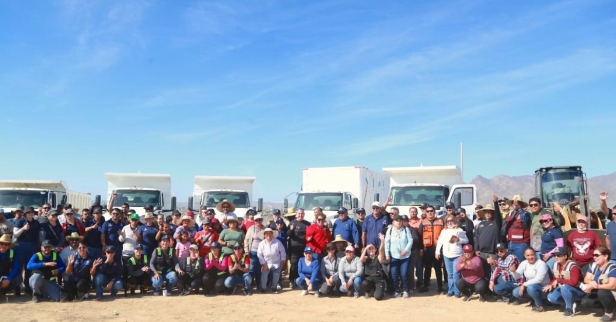 Los Cabos Cleanup Reaches 21 Streets in La Ballena