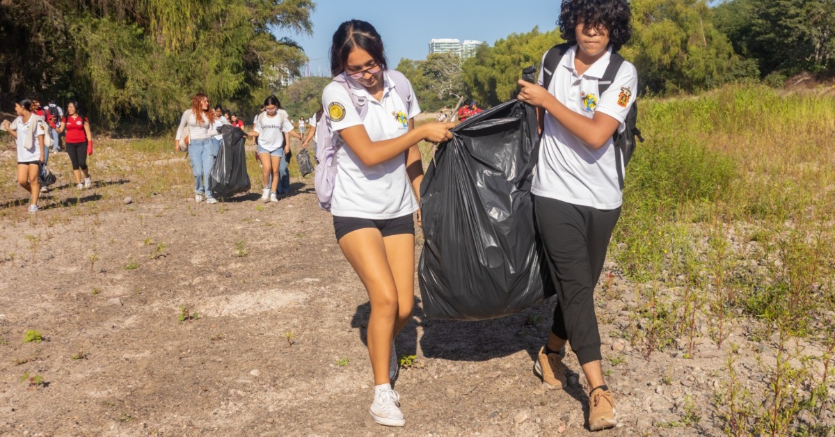 Pitillal River Cleanup Pulls Two Tons From Vallarta