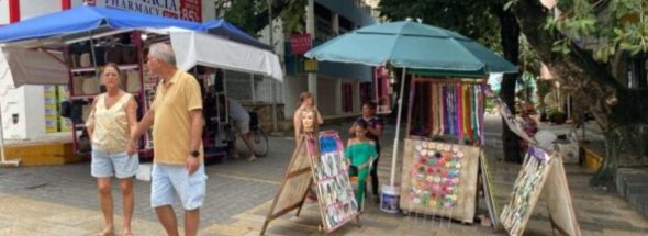 Playa del Carmen Street Vendor Permits Face Major Cut