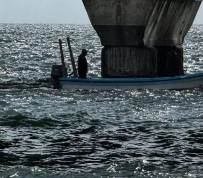 Progreso oil spill fears rise as slicks appear offshore