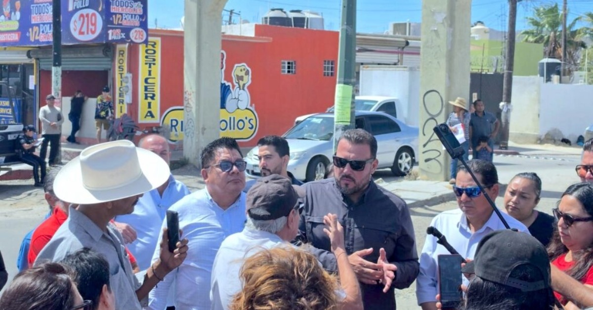Cabo Residents Protest After Over a Month Without Water