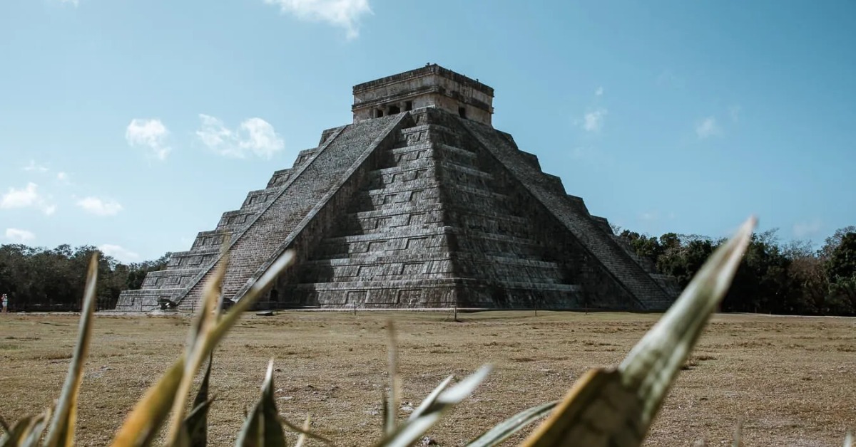 Chichen Itza Closed as INAH and Pisté Dispute Grows