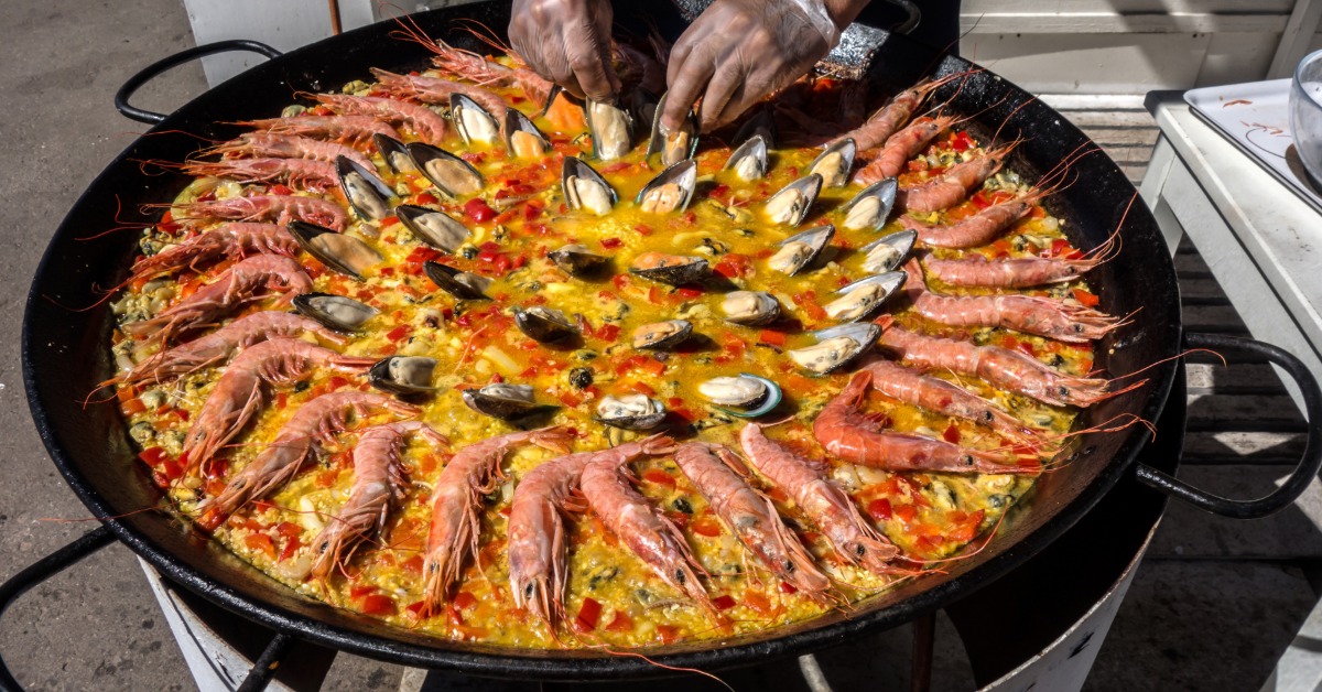 Los Cabos Paella Festival Puts Scholarships on Menu