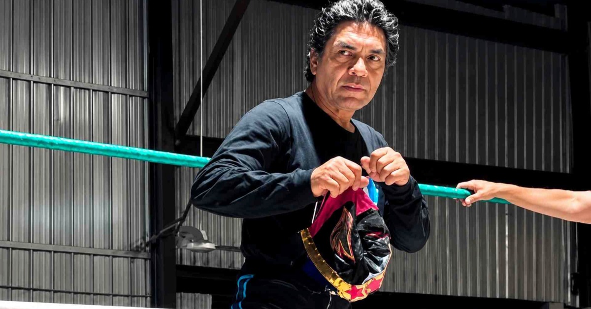 Luchador Piloto Suicida dies after fall at Lucha Libre
