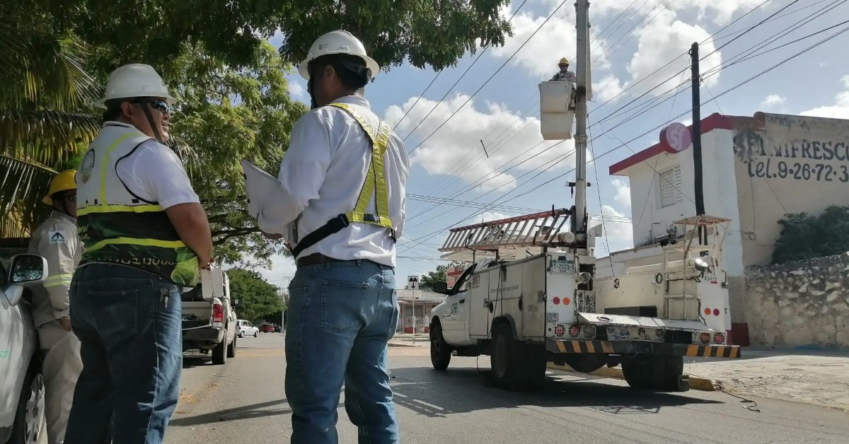 Mérida Power Outages Leave Small Shops Counting Losses