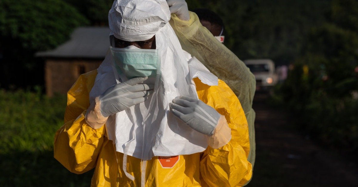 Mexico issues travel guidance tied to Ebola outbreak abroad
