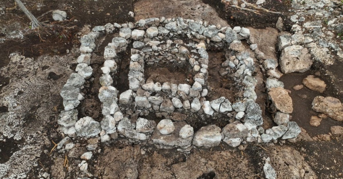 Possible Maya altar found during Tren Maya cargo works in Yucatán