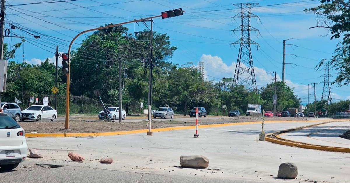 Avenida México expansion remains closed near Ixtapa