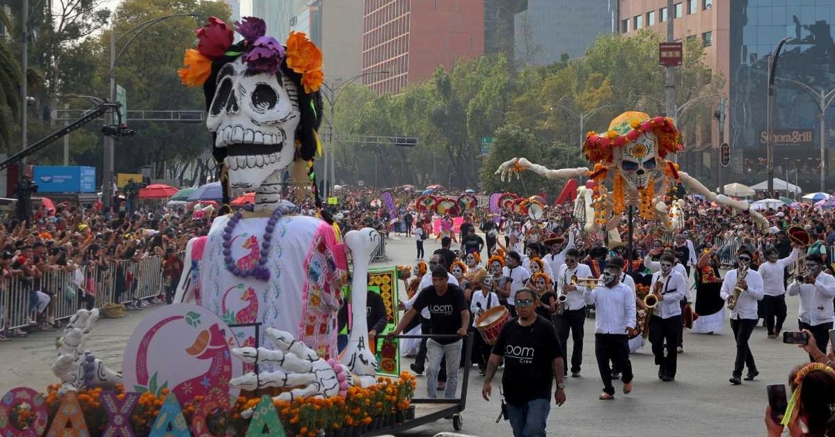 Mexico City Brings Day of the Dead to World Cup Crowds
