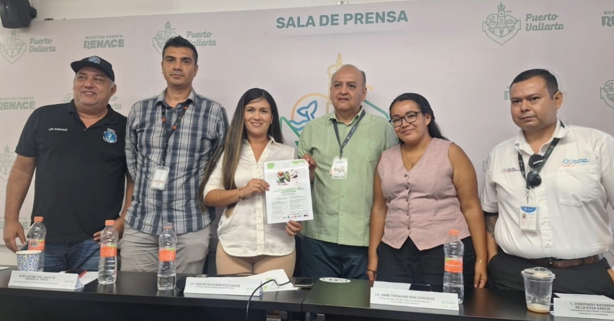 Puerto Vallarta’s Drug Campaign Starts With Lucha Libre