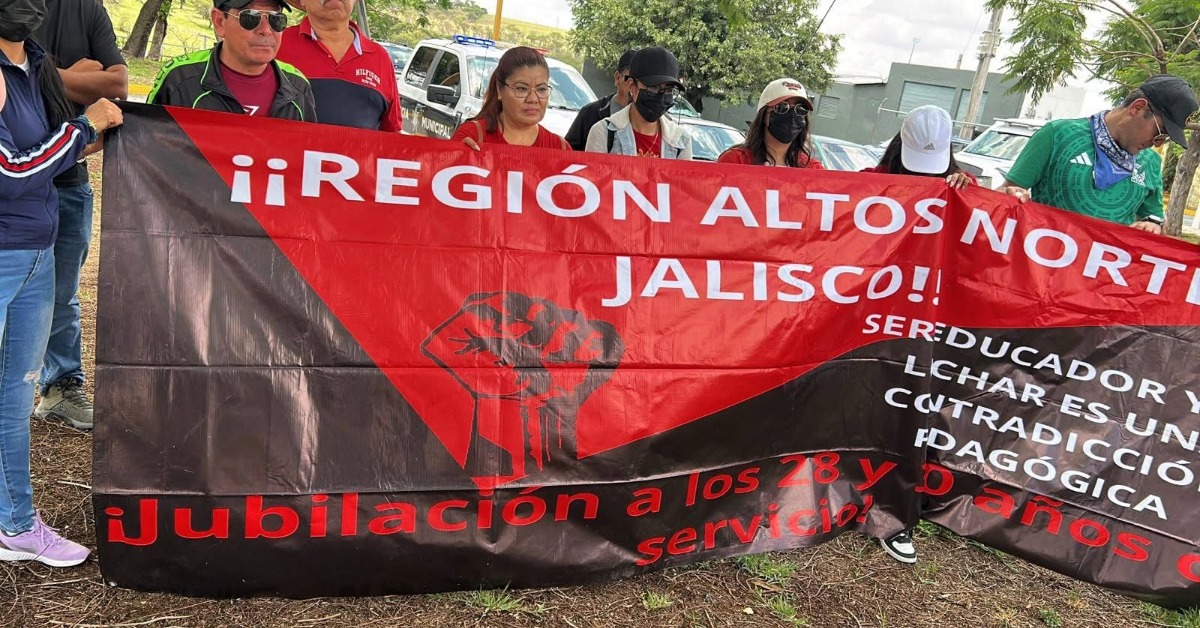 Teachers take Medina Ascencio as CNTE fight reaches Vallarta